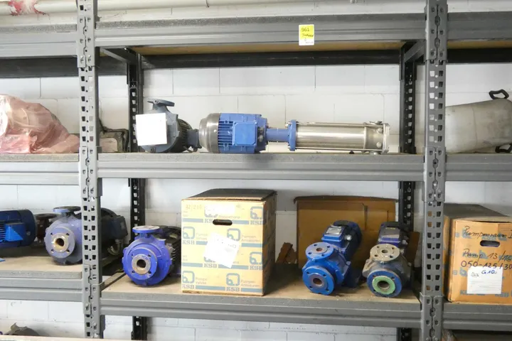 Regalfachinhalt Kreiselpumpen und Motoren